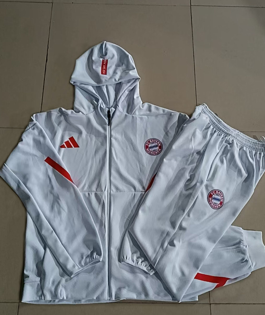 AAA Quality Bayern Munich 25/26 Hoodie Tracksuit - White/Red